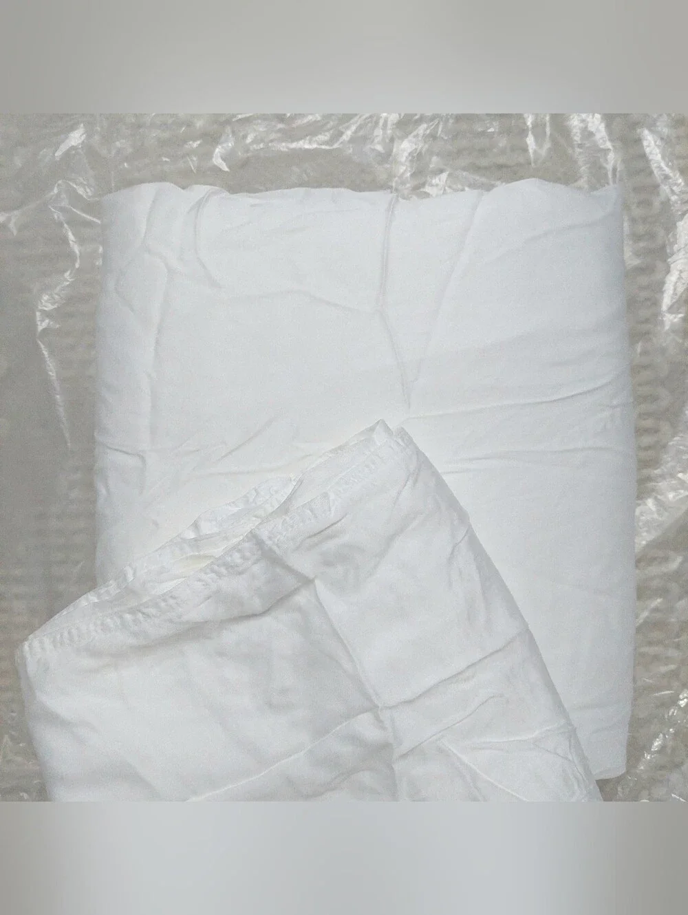 Quince Organic Bamboo White Duvet & 2 Shams Set! Full/ Queen! (576)